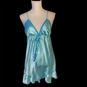 2007 Victoria’s Secret Angels slip gown